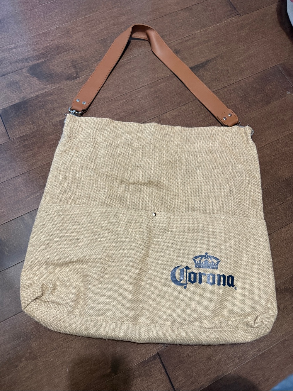 Corona Linen Tote with Navy Lining and Tan Strap